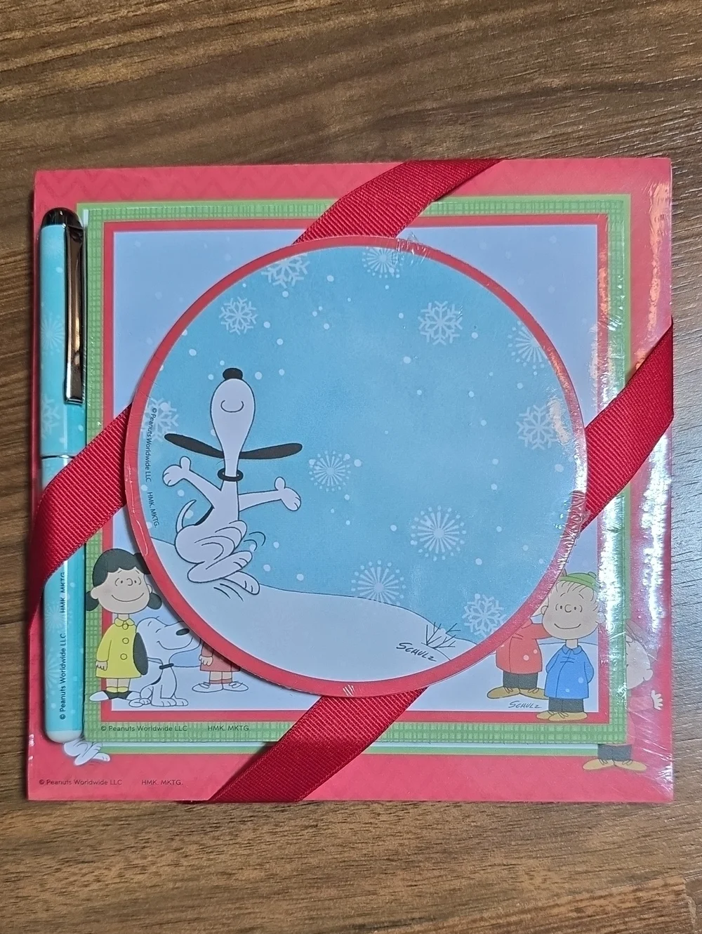 Peanuts Hallmark Holiday Notepad Set with Pen